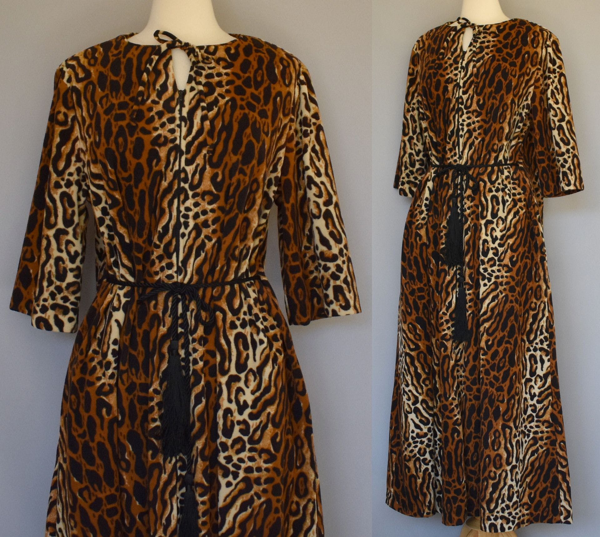 Vintage 70’s Leopard Print Zip Front Velour Robe, Loungewear, Kaftan ...