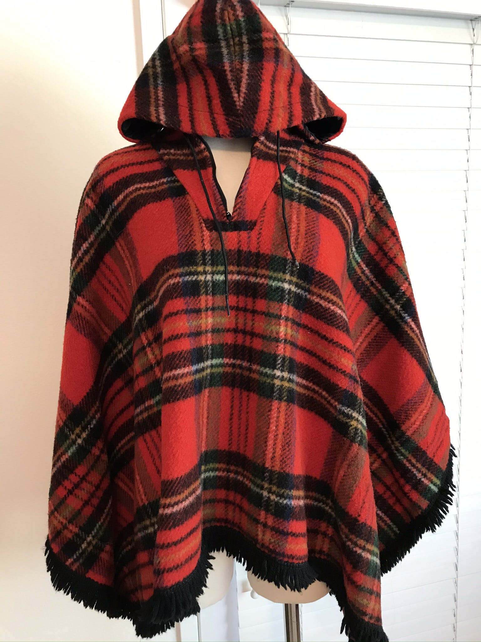 Vintage 70’s Wool Tartan Hooded Cape by Roos Atkins | Shop THRILLING