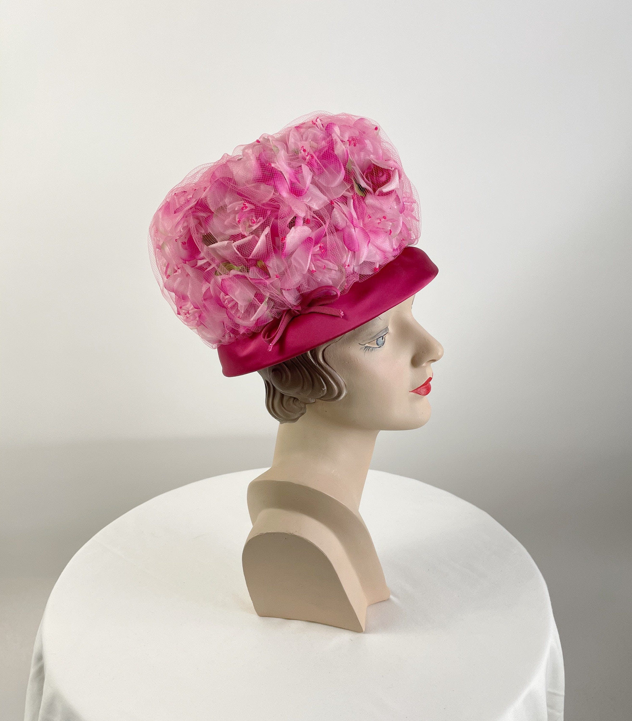 Vintage 60's Pink Petal Netted Hat by Parke Layne | Shop THRILLING