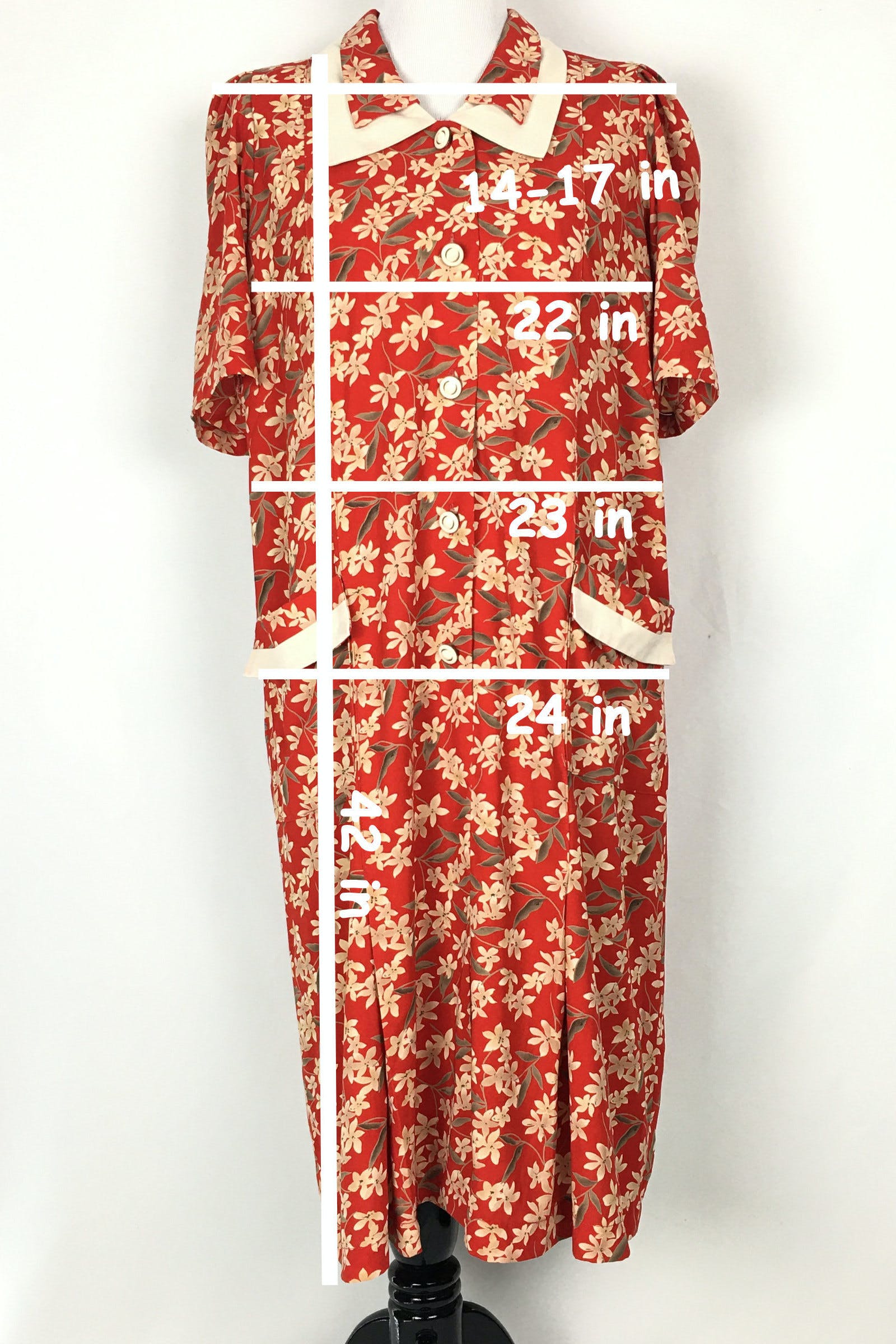1980s Fabulous Cream Courreges Shift Dress