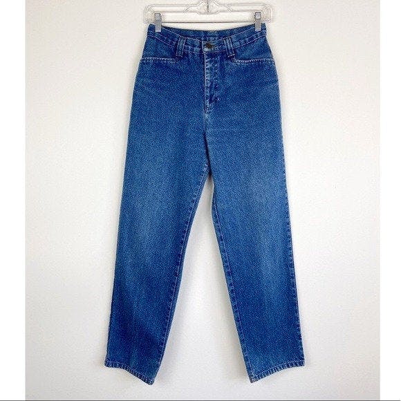 Vintage 90's High Waisted Straight Leg Blue Jeans by Lee | Shop THRILLING