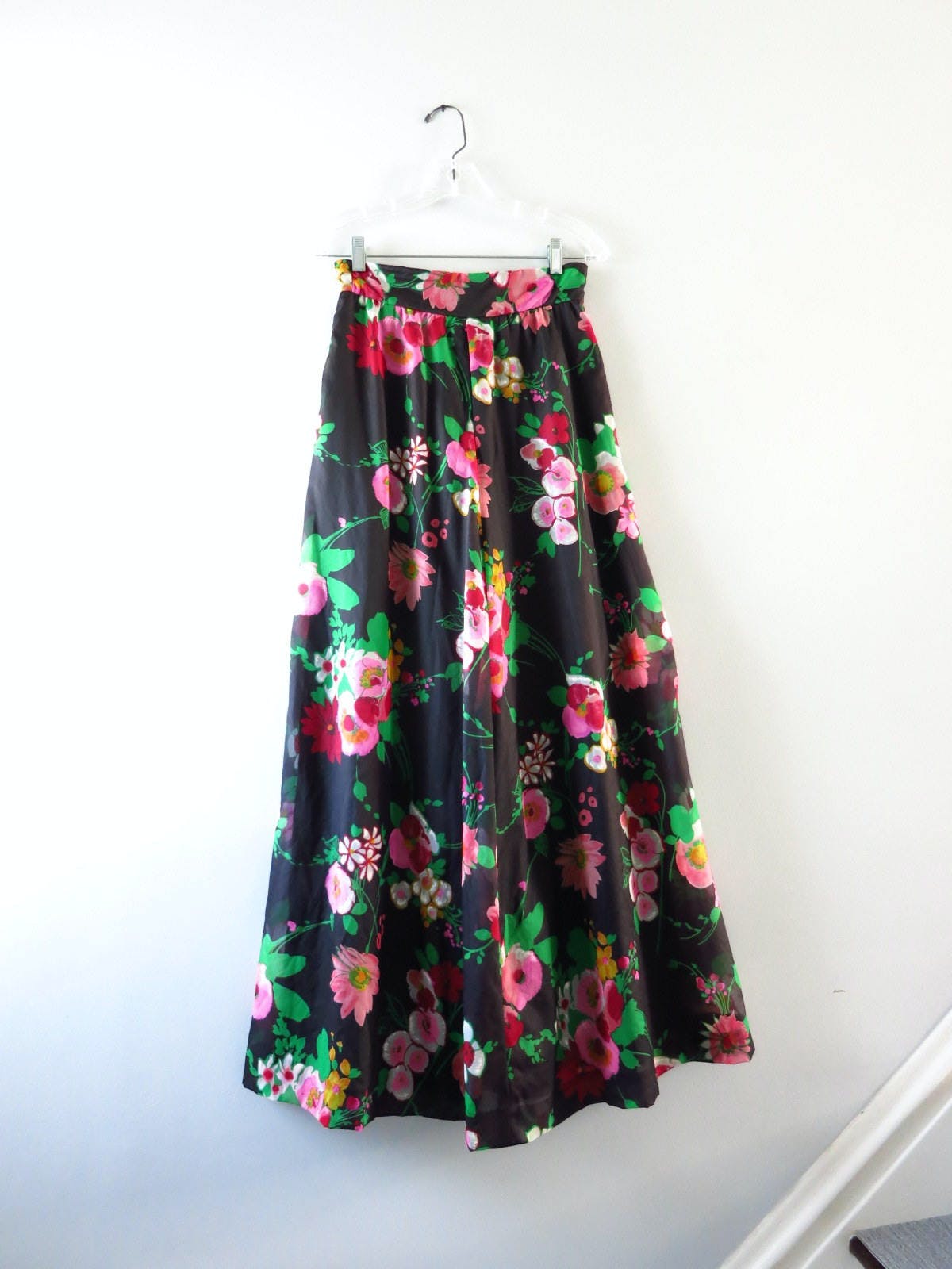 Vintage 70's Floral Blouse and Maxi Skirt Set | Shop THRILLING