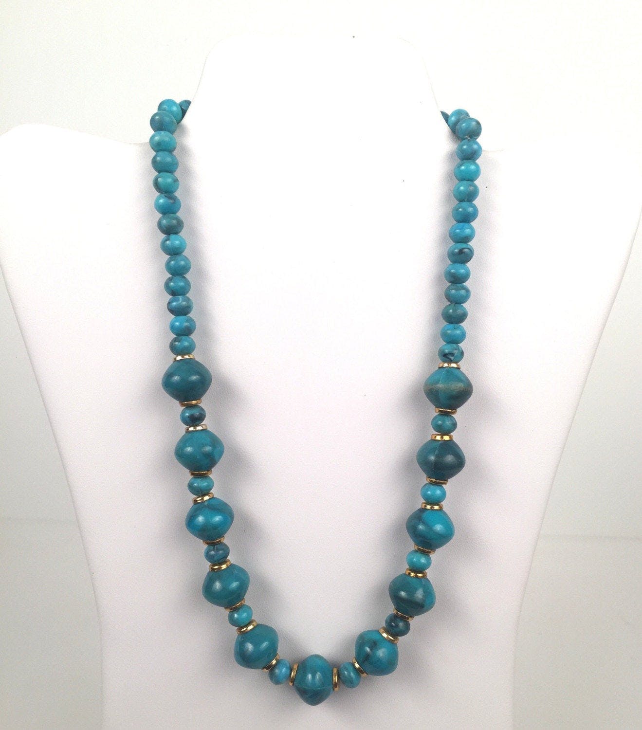 Vintage 80’s Turquoise Beaded Necklace | Shop THRILLING