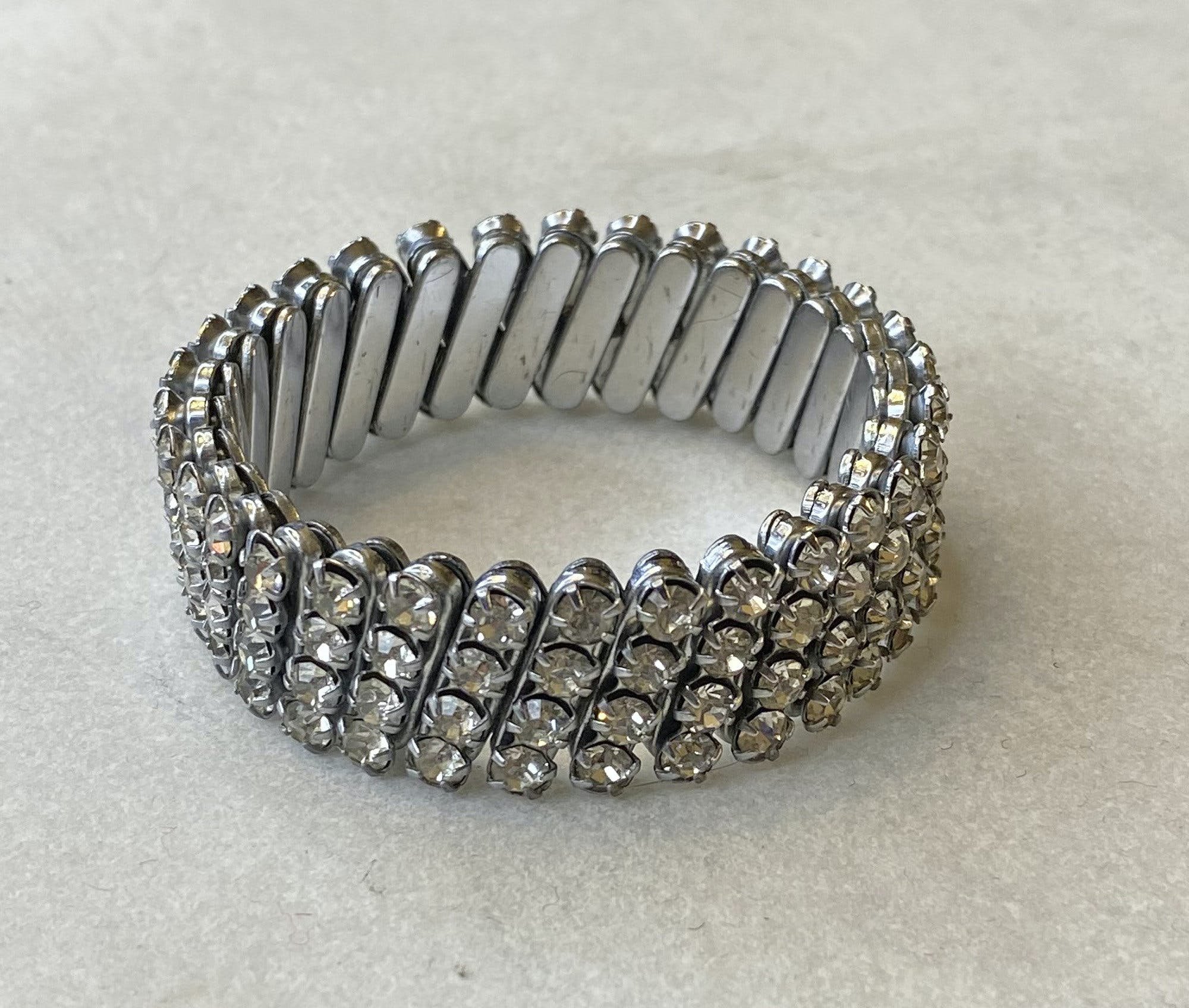 Vintage 60's Expandable Rhinestone Bracelet | Shop THRILLING