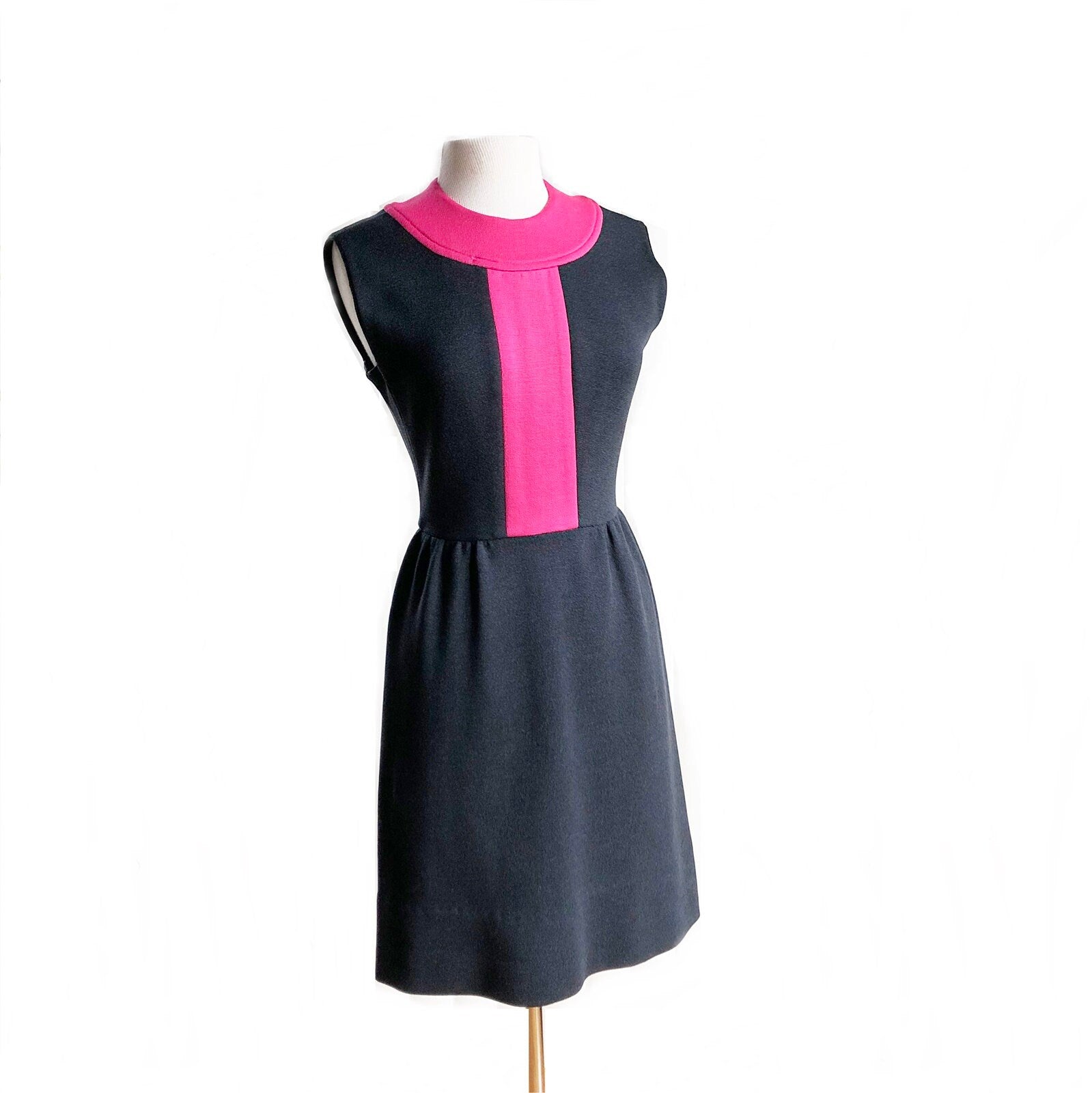 Vintage 60’s Gray and Pink Wool Knit Dress Set | Shop THRILLING