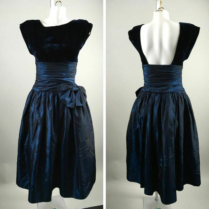 Vintage 90's Navy Blue Backless Prom Dress by Special Times | Shop ...