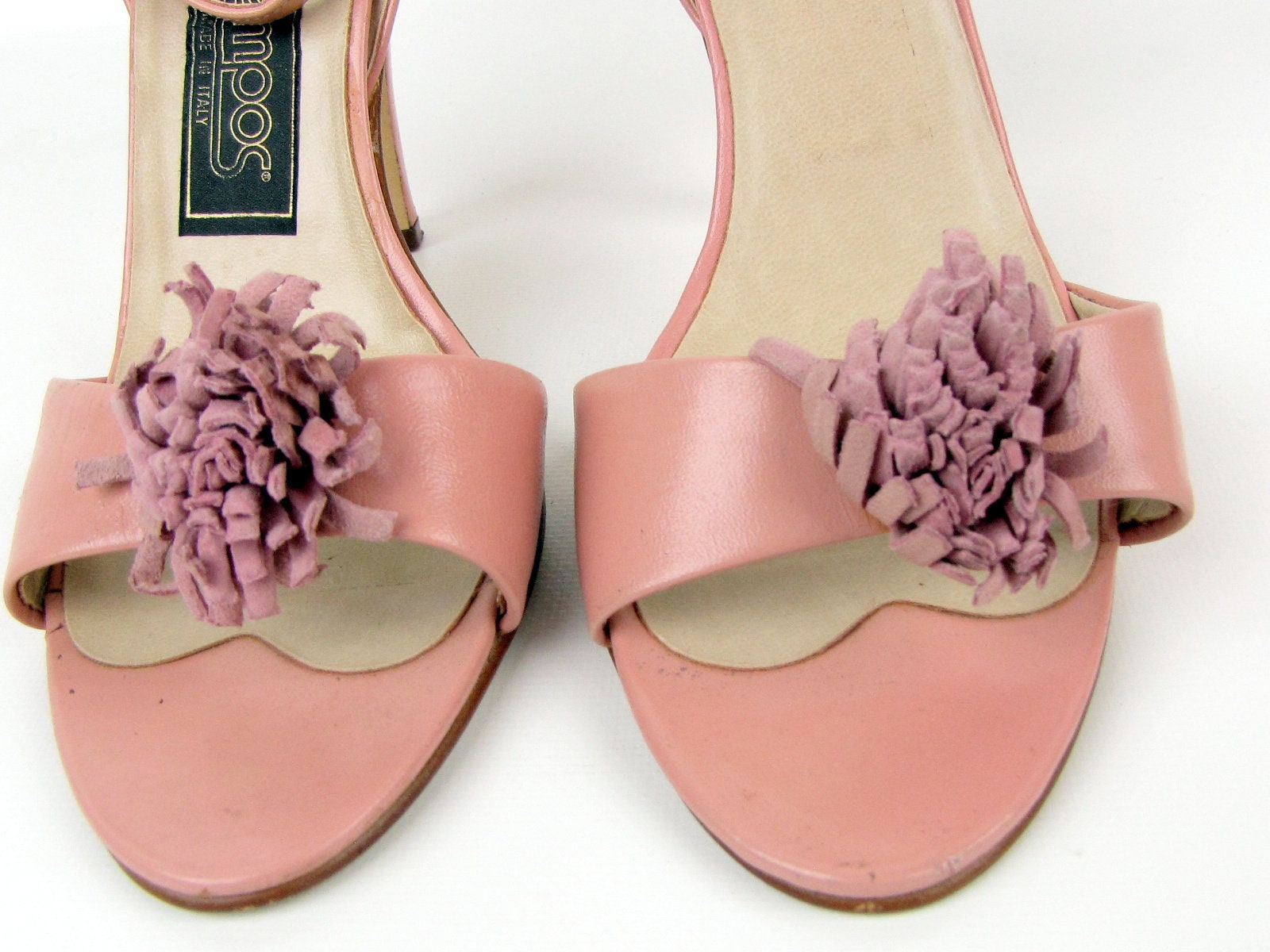 Pink Tempos Vintage 70’s Pink Leather Pumps by Tempos made in Italy | Shop THRILLING