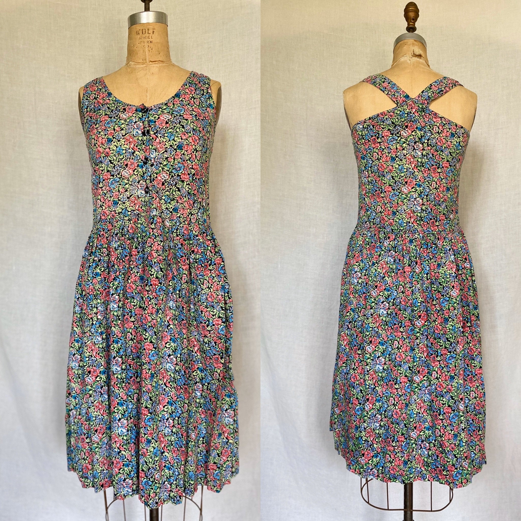 Vintage Floral Print Cross Back Dress with Pockets | Shop THRILLING