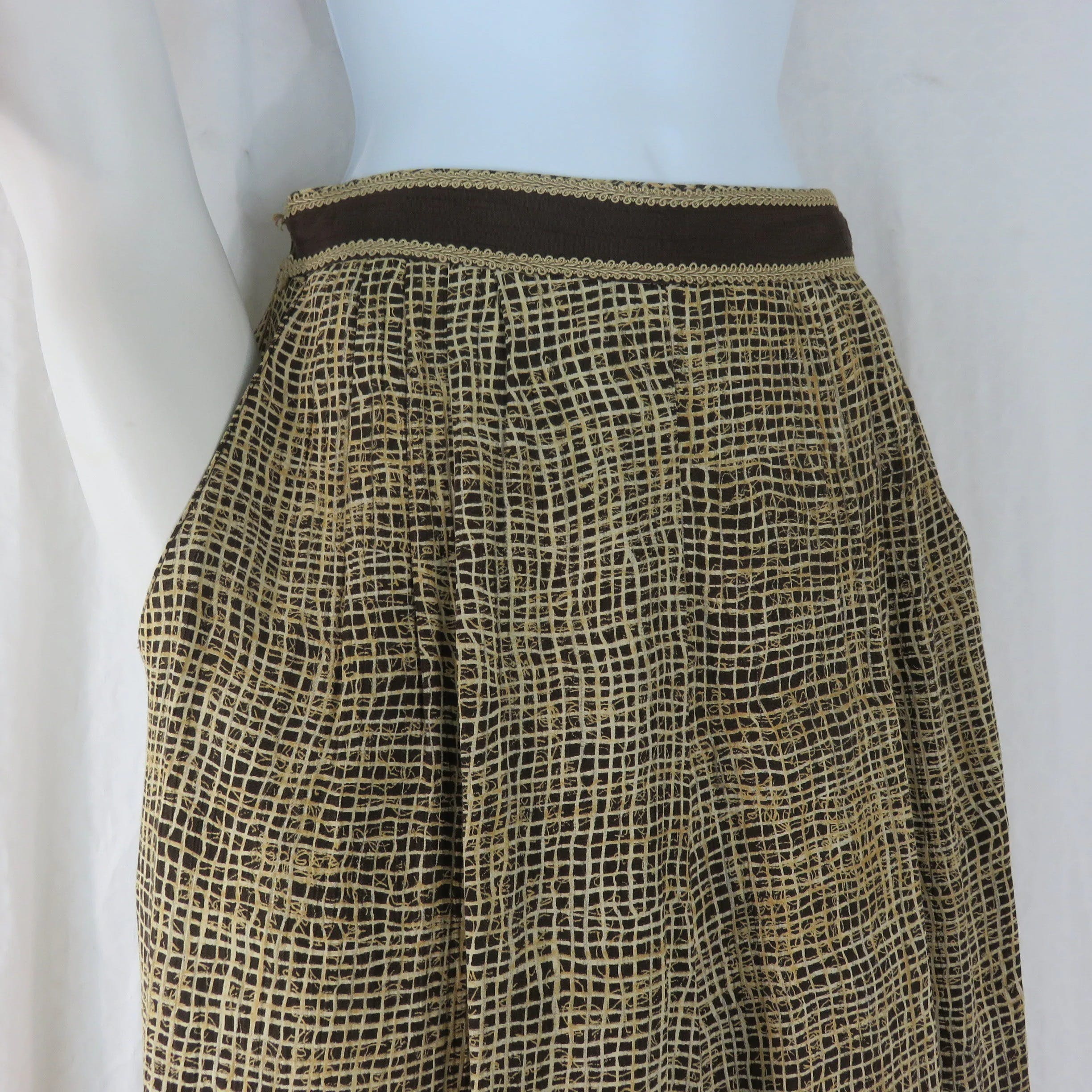Vintage 80’s Brown Pleated Pants by Platinum by Dorothy Schoelen | Shop ...