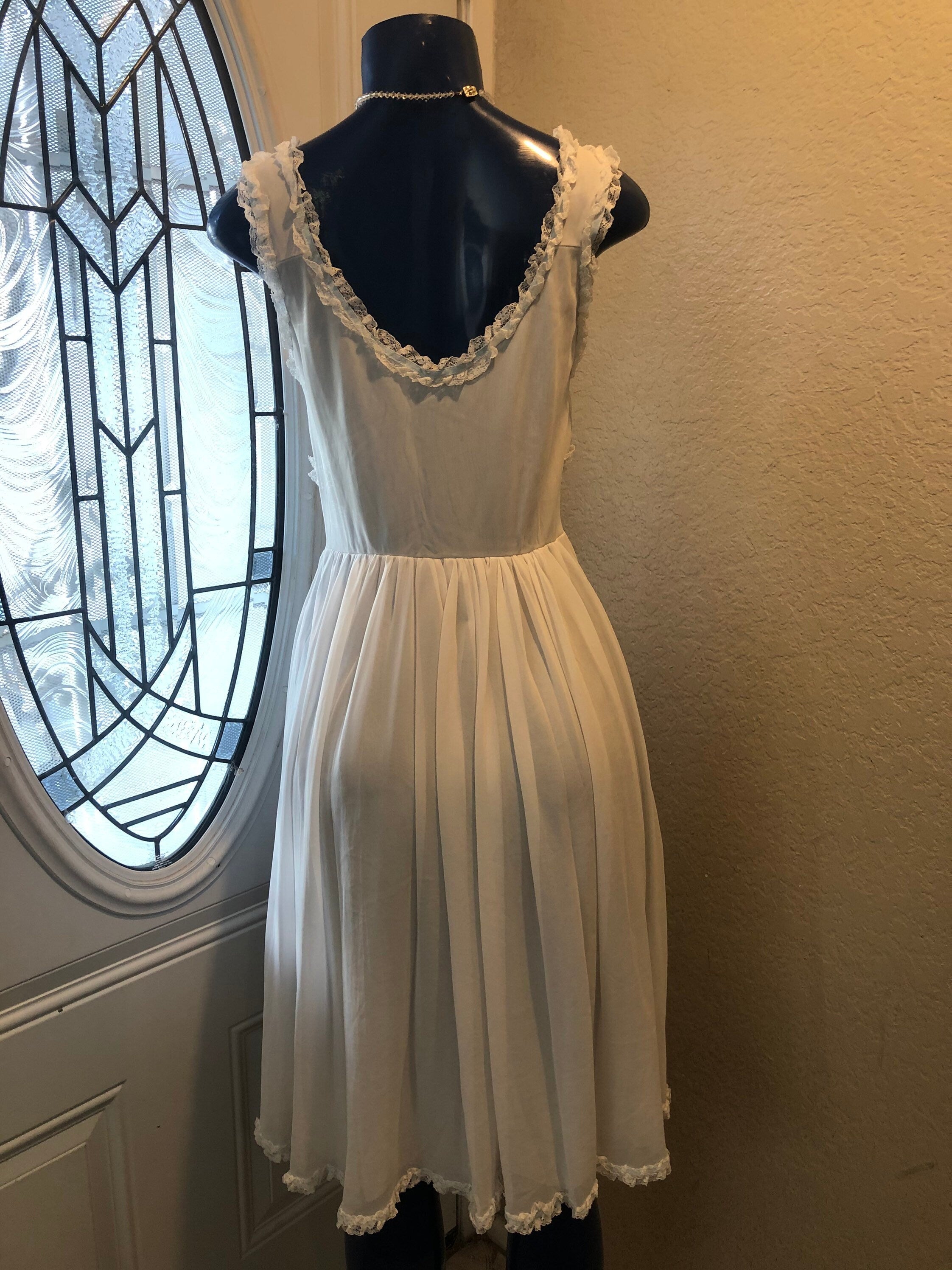 Vintage White Chiffon Peignoir Set | Shop THRILLING