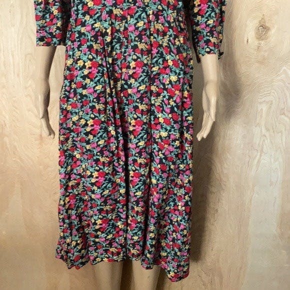 Vintage 80’s Cottagecore Floral Midi Prairie Dress by SL Petites | Shop ...