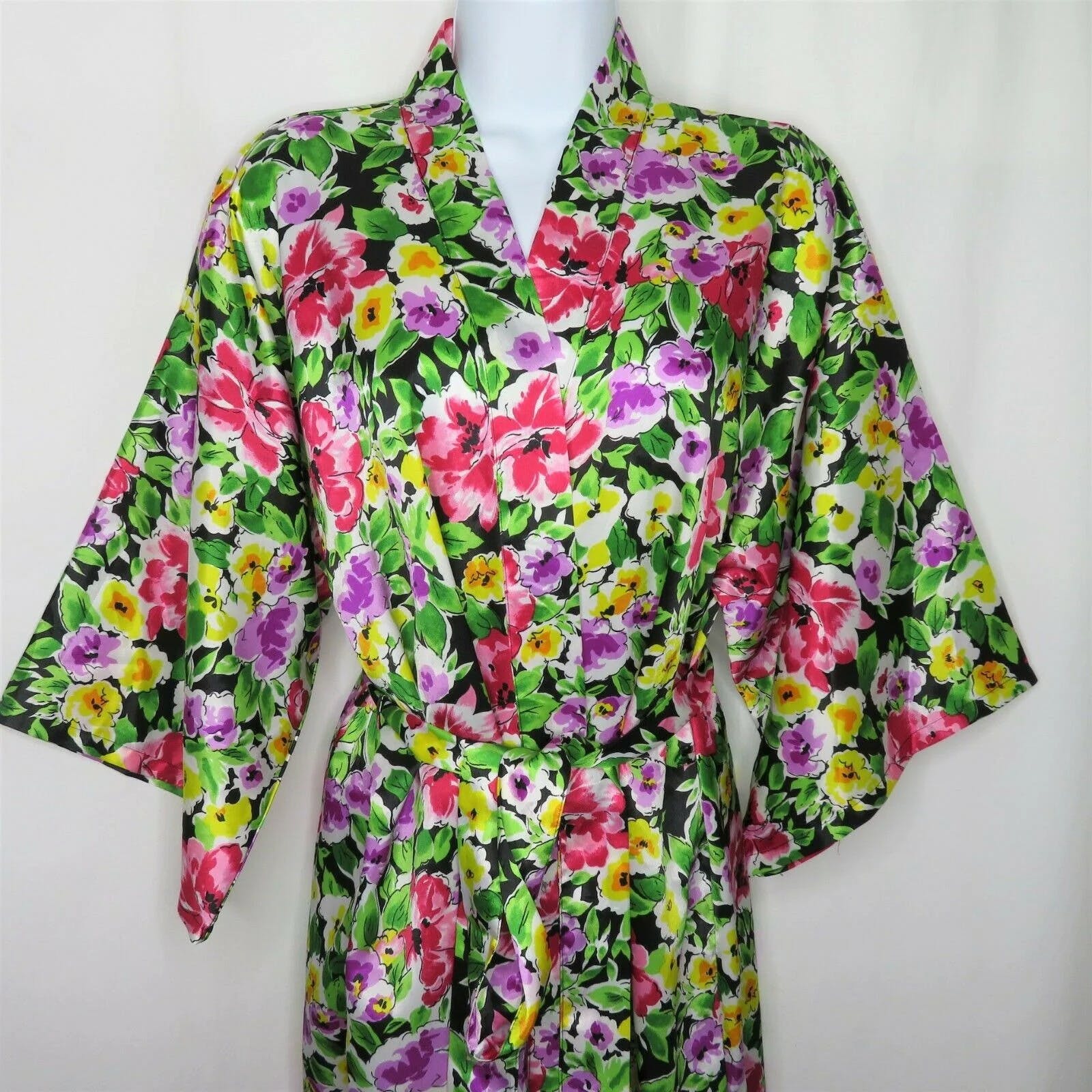 Vintage Satin Floral Dressing Robe by T-Rose | Shop THRILLING