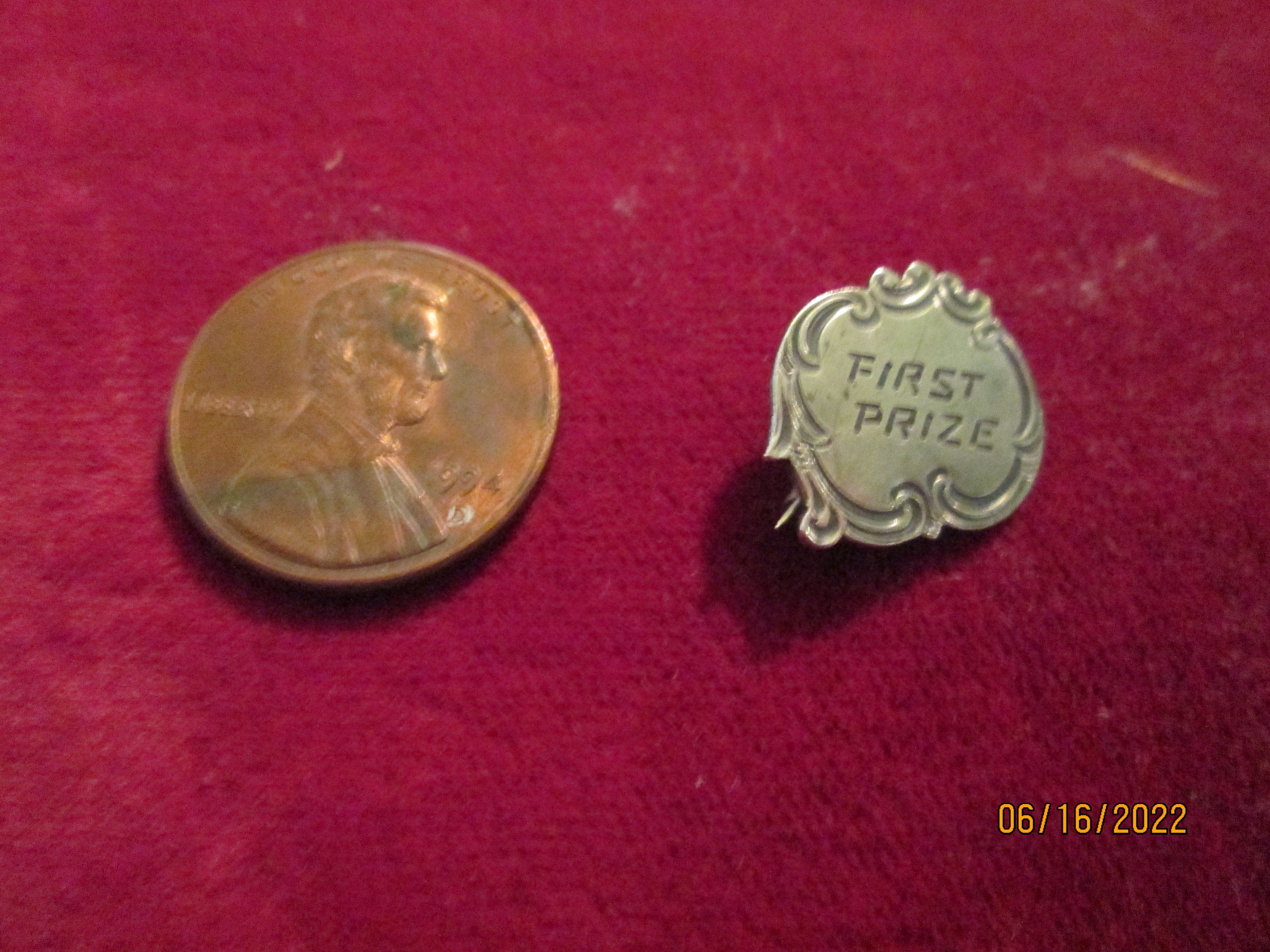 Vintage Victorian Rare Award Medal Pin 
