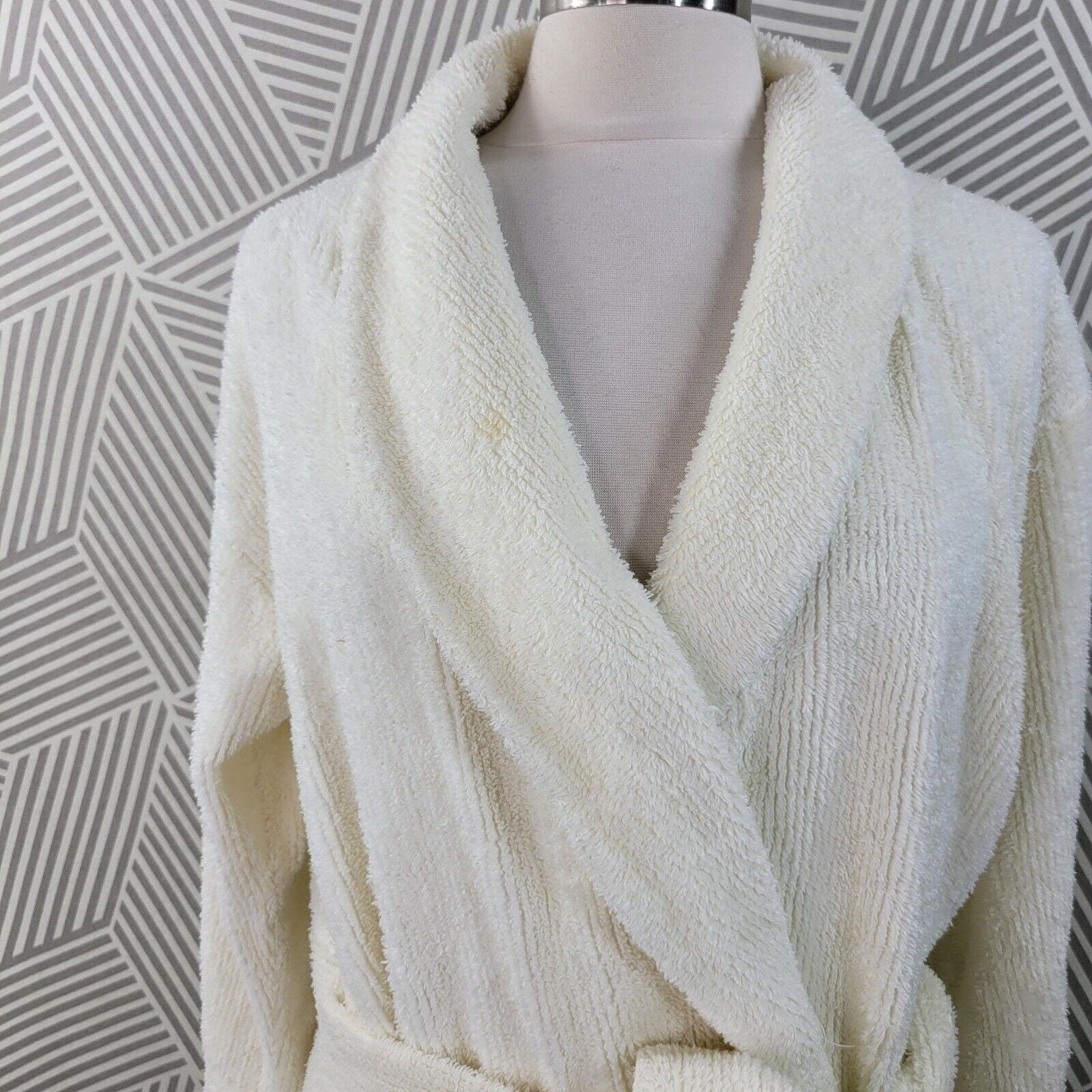 Vintage White Terry Wrap Belted Robe | Shop THRILLING