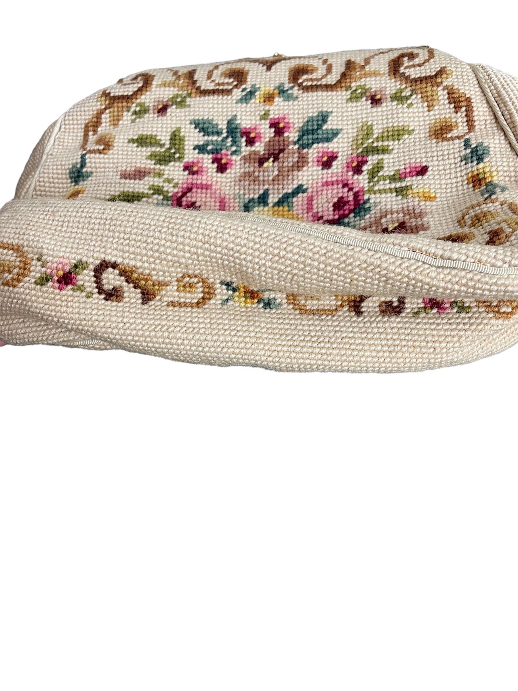 Vintage 2024 1950s Needlepoint Beige Floral Filagree Purse Handbag