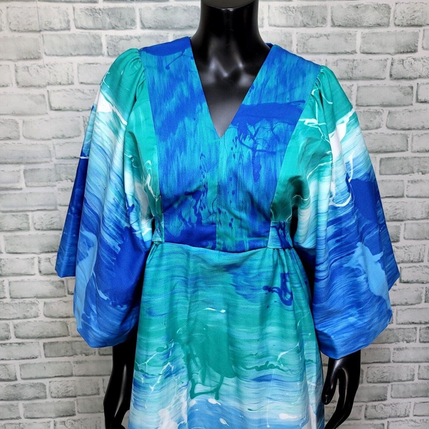 Vintage 70s Tropical Watercolor Robe Dress Tiki Luau By Hilo Hattie ...