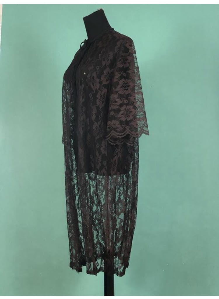 Vintage 70's Maroon Lace Tie Neck Robe | Shop THRILLING