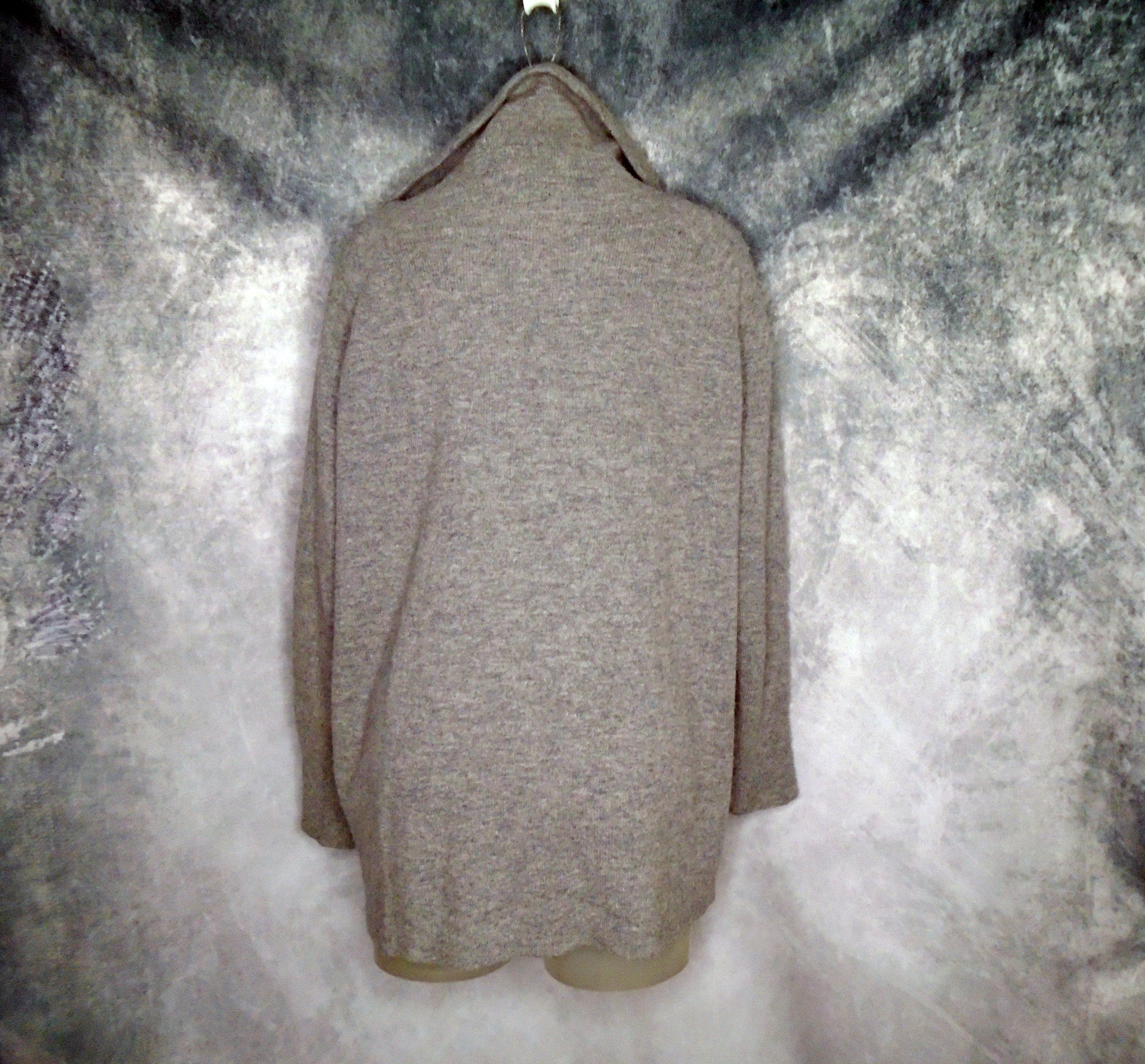 Vintage 80s/90s Oversize Cardigan With Pockets - Cryptid Academia By ...