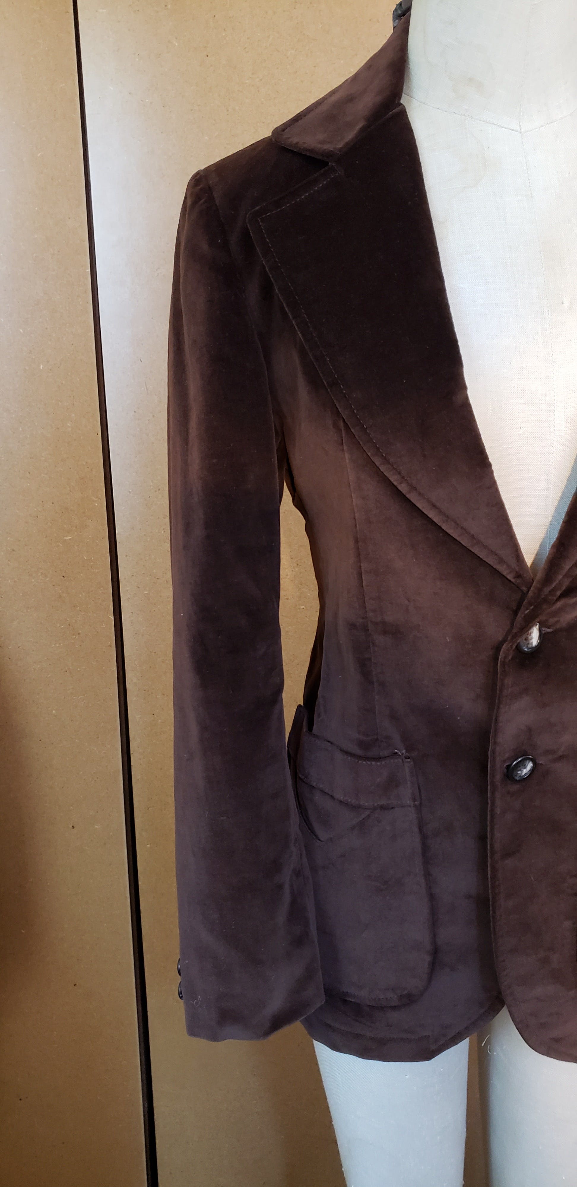 Vintage 70's Chocolate Velvet Blazer | Shop THRILLING