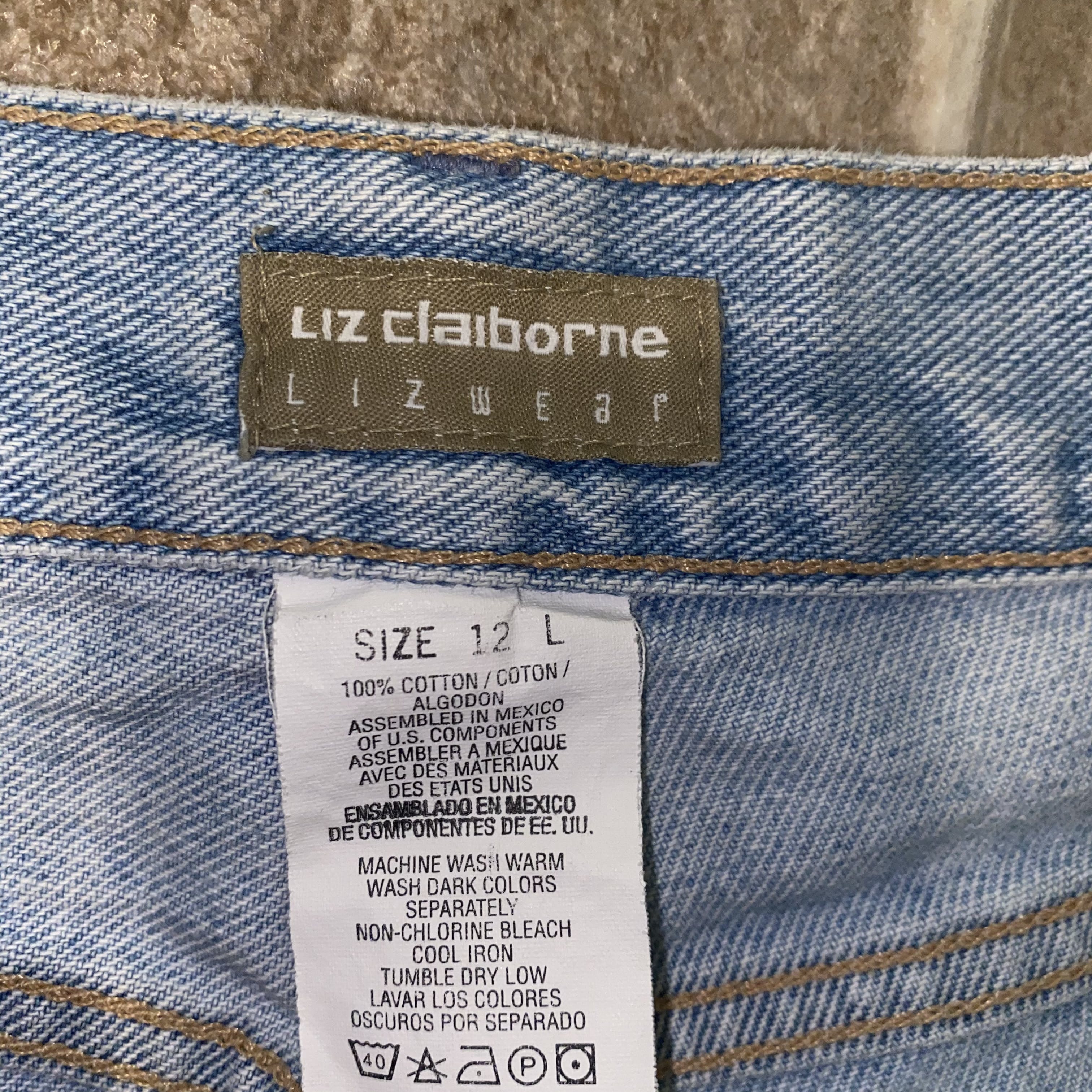 Vintage 90’s Straight Leg Light Wash Jeans by Liz Claiborne | Shop ...