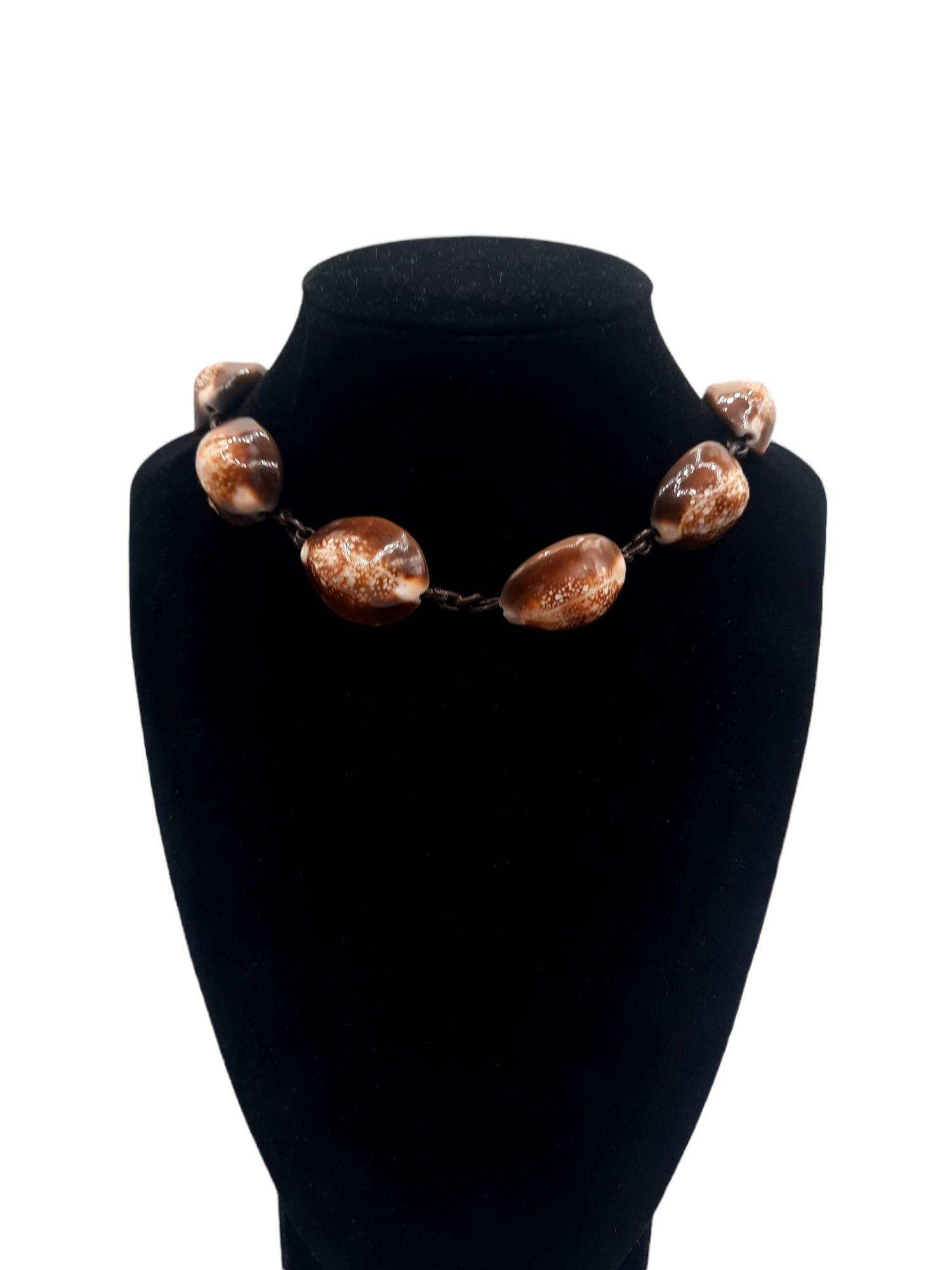 Vintage 80s/90s Brown Tiger Cowrie Shell Choker Necklace | Shop THRILLING