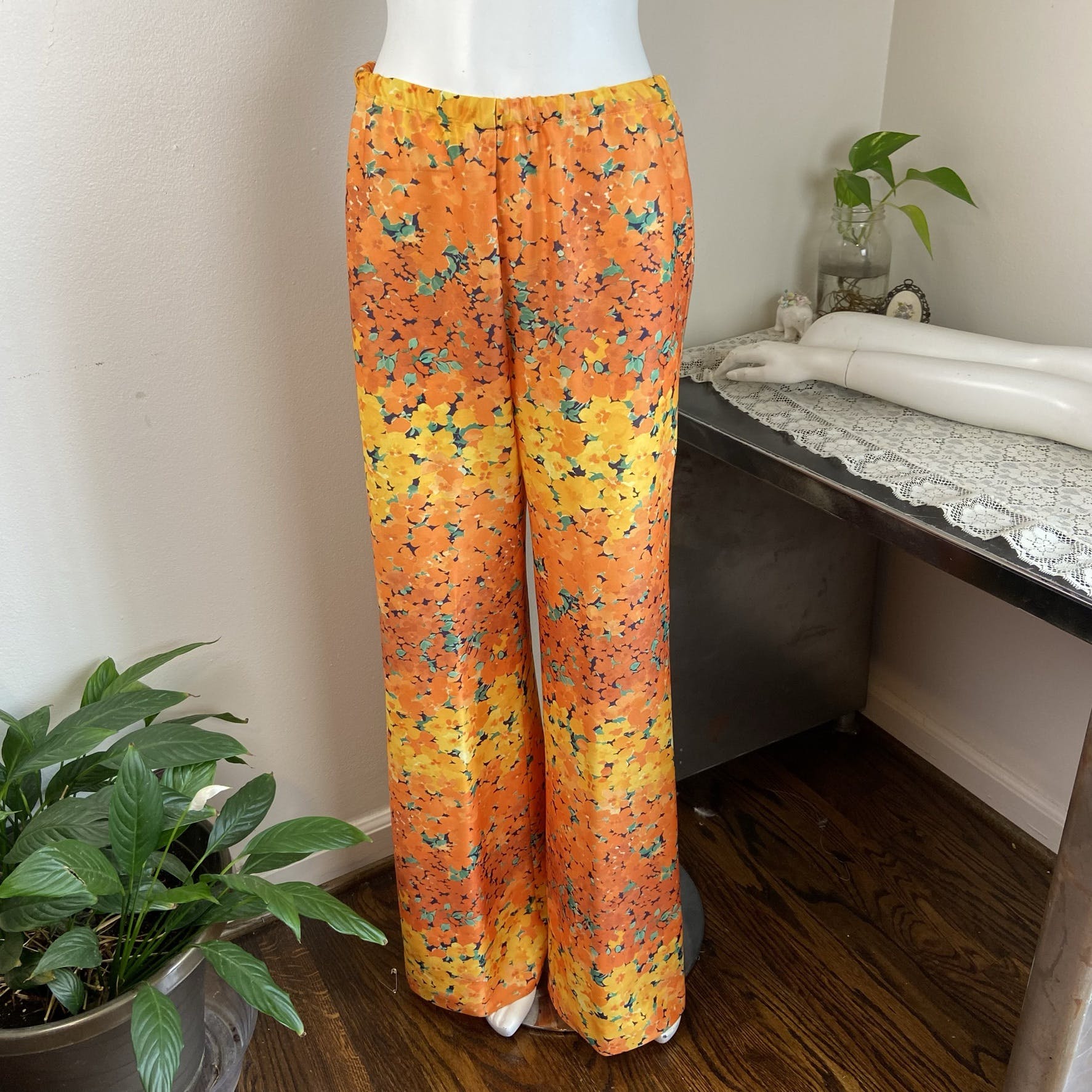 Vintage 70’s Orange and Yellow Floral Tunic and Pants Set by Momentum ...
