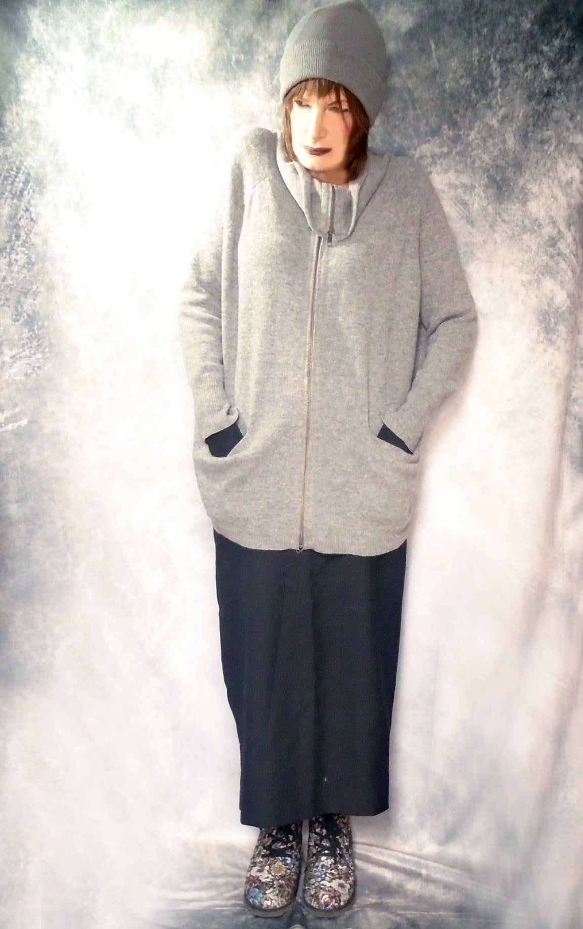 Vintage 80s/90s Oversize Cardigan With Pockets - Cryptid Academia By ...