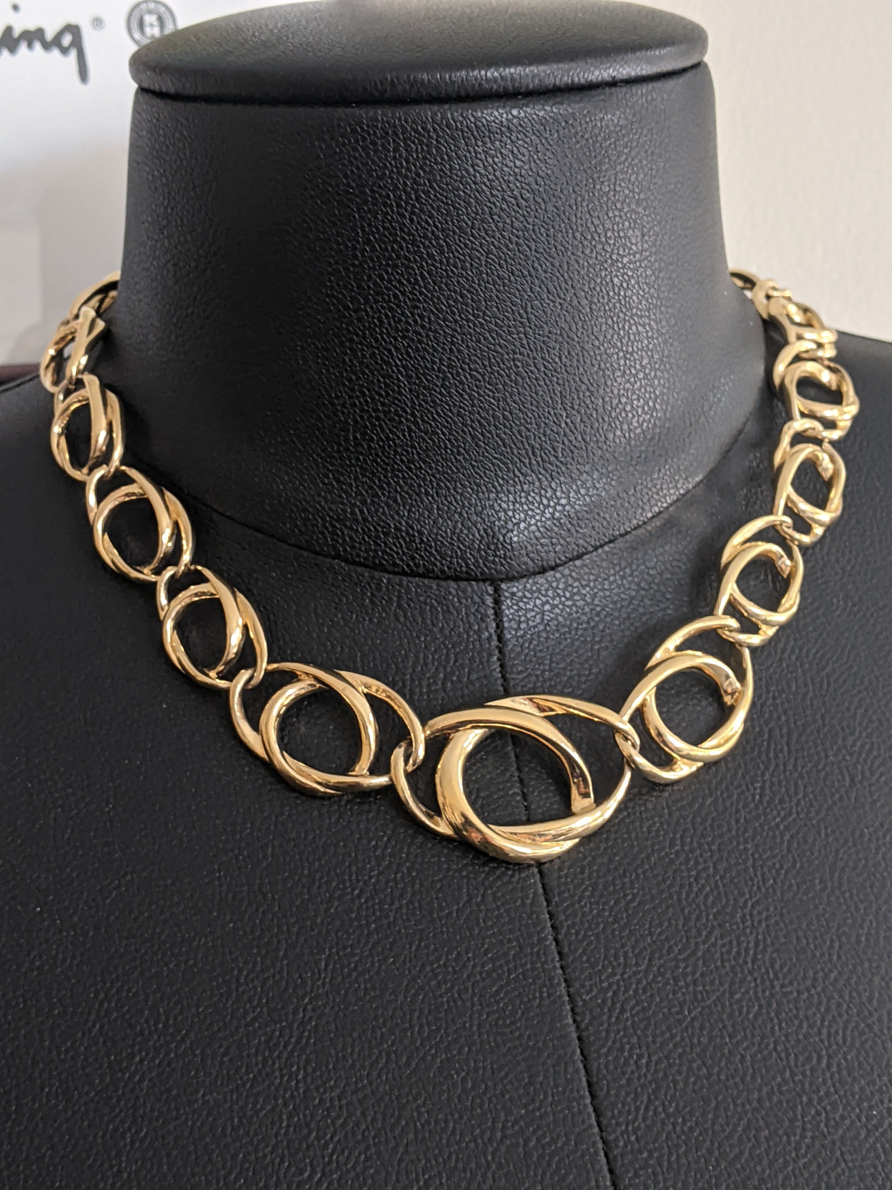 Vintage 60’s Golden Scribble Necklace by Trifari | Shop THRILLING