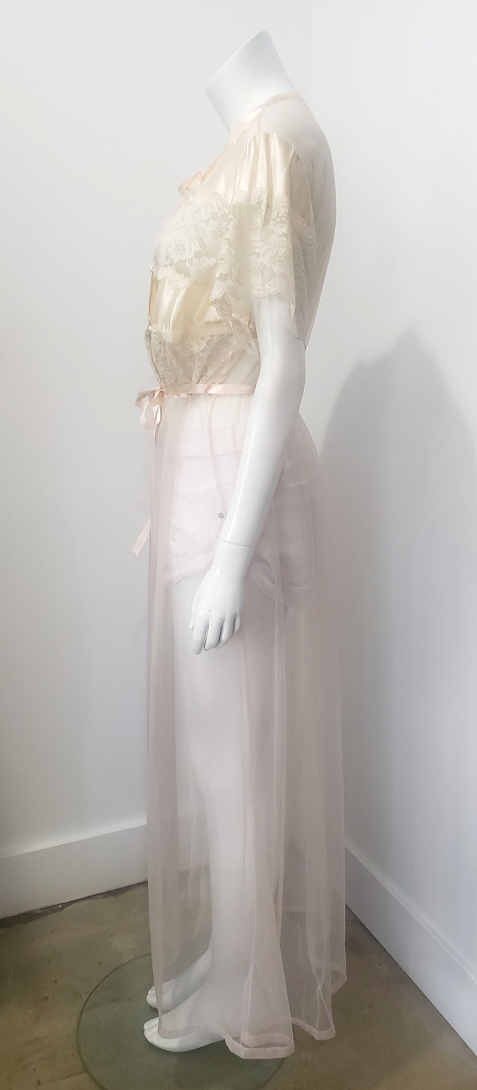 Vintage 60's Satin Blocked Lace Duster Cover Up Robe by Undercover Wear ...