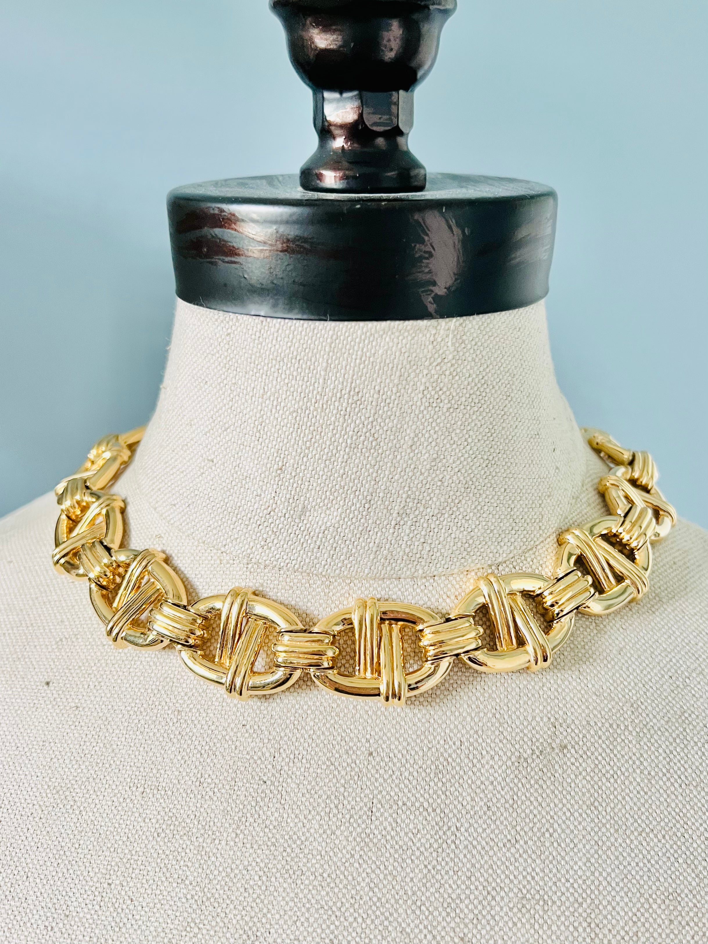 Vintage 80s Large Oval Gold Link Chain Statement Necklace By Ciner ...