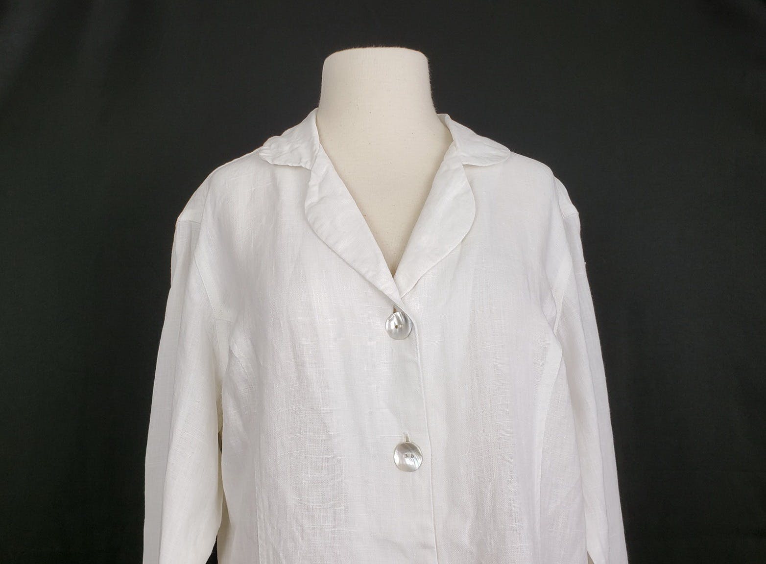 Vintage 90’s White Linen Tunic Topper Jacket by Karavan Shop THRILLING