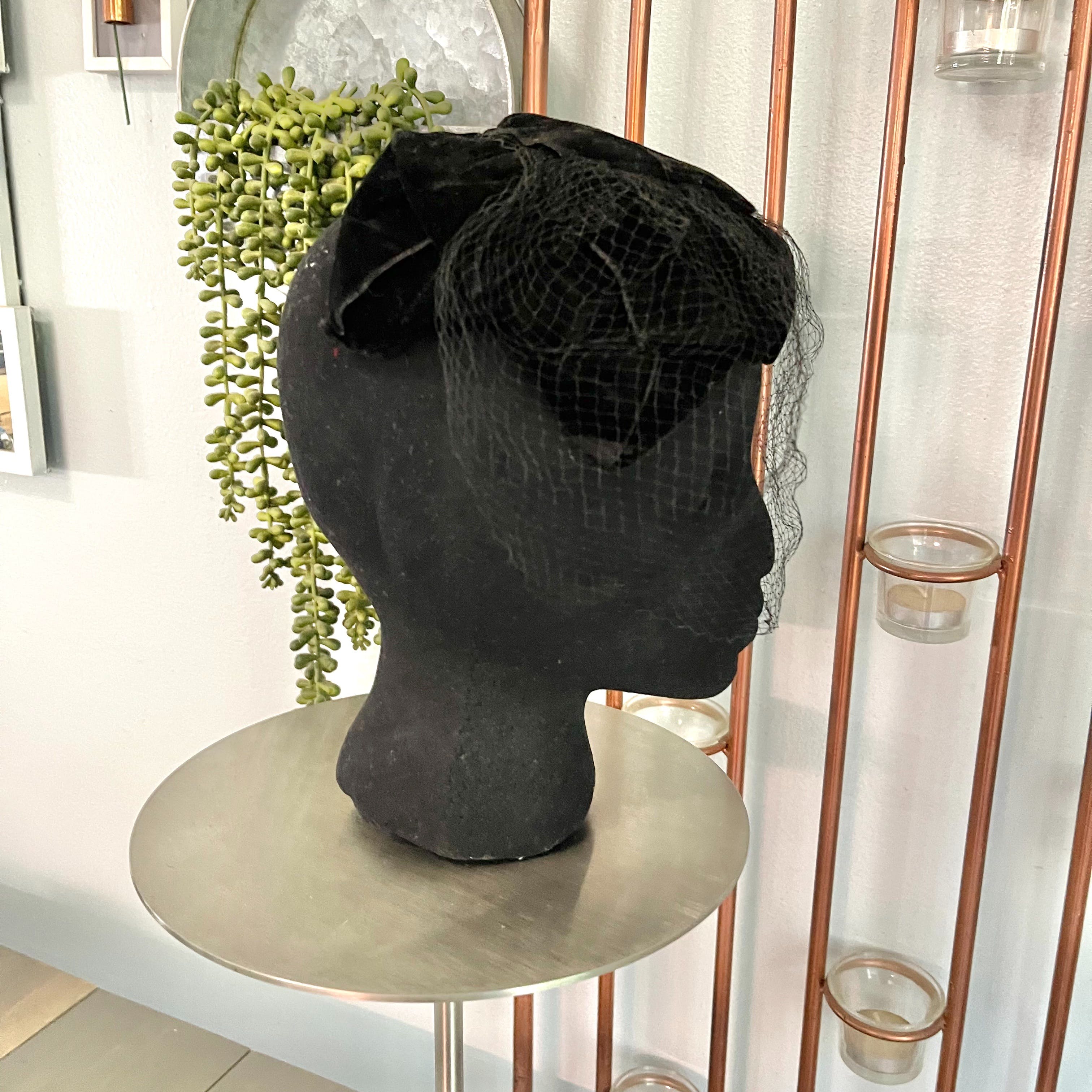 Vintage Velvet Netted Casque Hat | Shop THRILLING