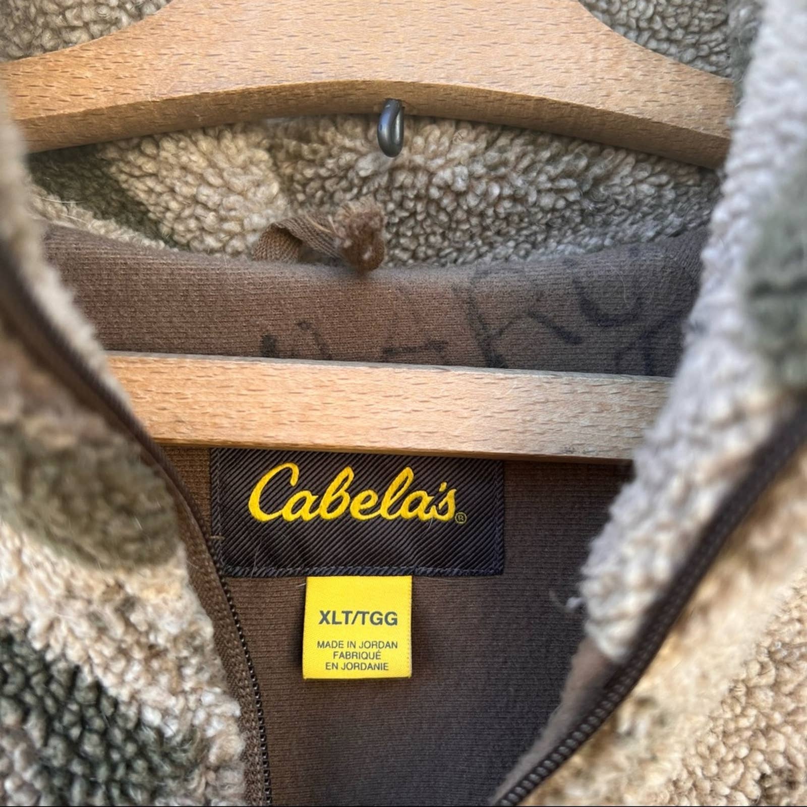 Cabela's Men's Lookout Series Silent Hunting Jacket - Fleece Hooded With O2 Octane Camo Pattern