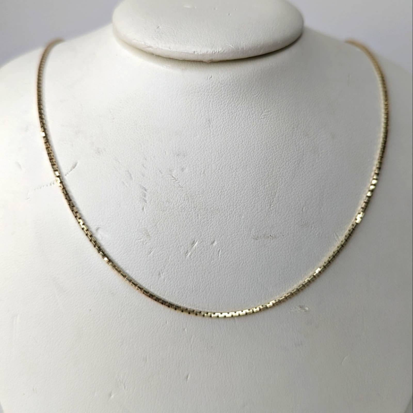 Vintage 14k Gold Box Chain Necklace | Shop THRILLING