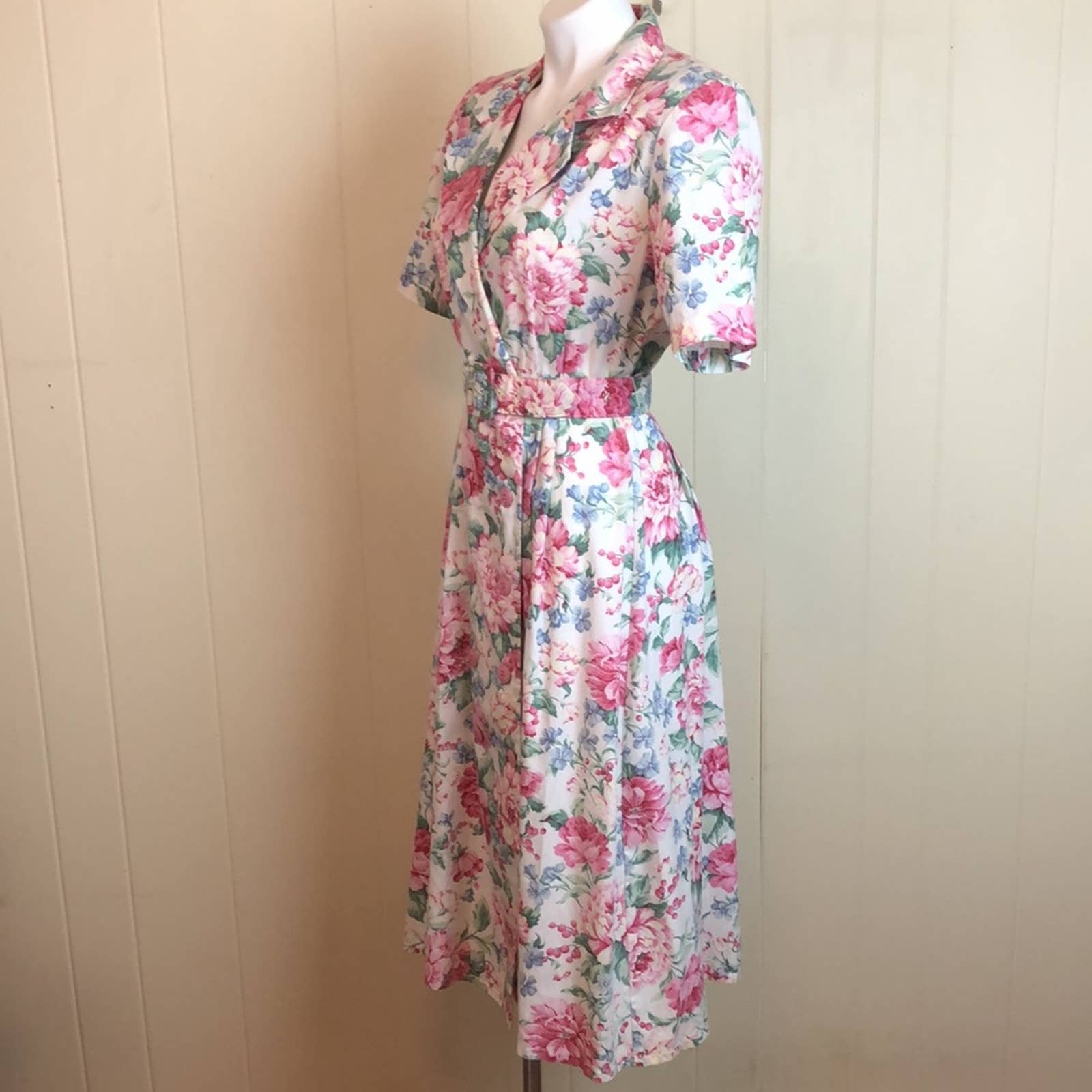 Vintage 80s 90s Double Breasted Floral Shirtdress by Bealls | Shop ...