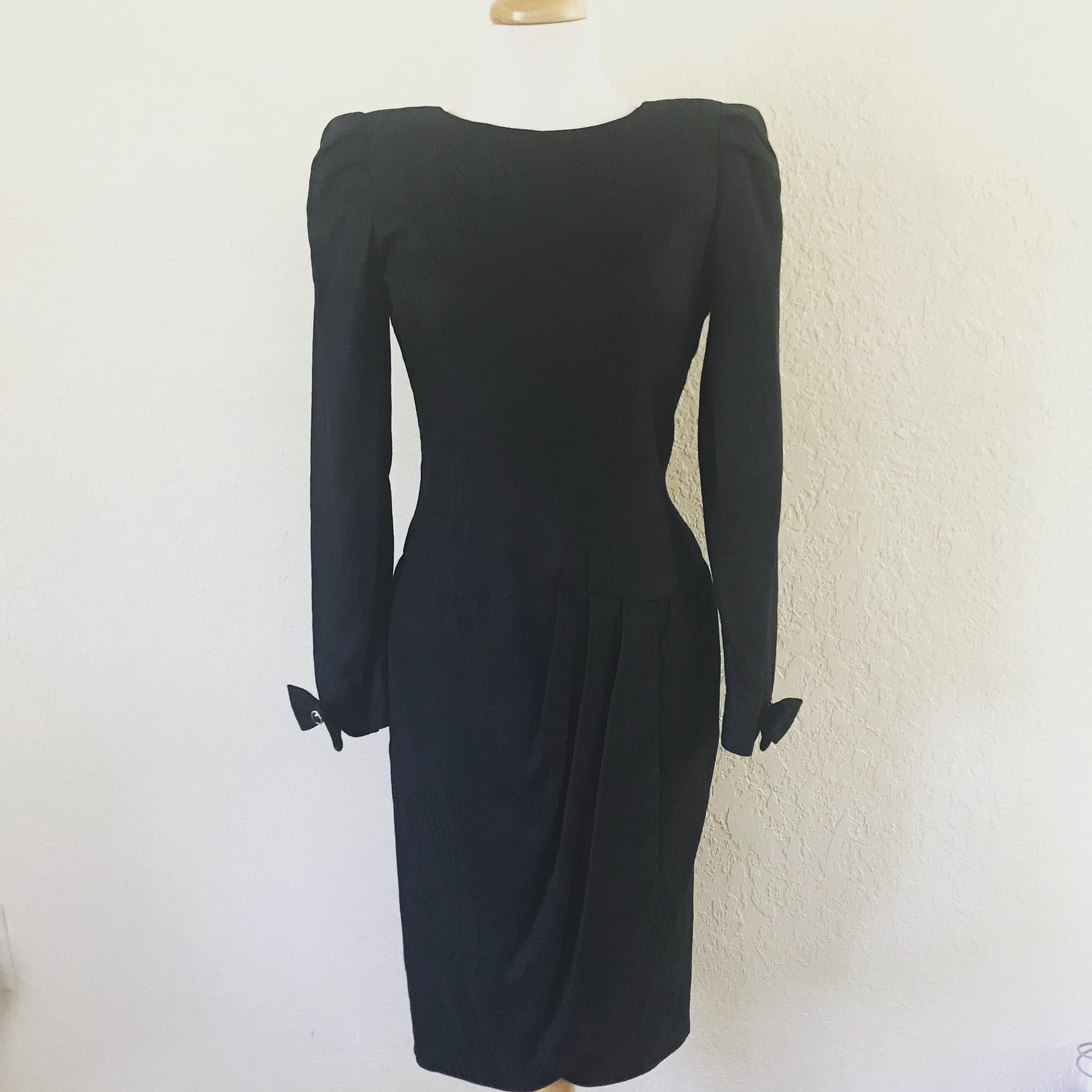 Vintage 90’s Stunning Black Dress by David Warren | Shop THRILLING