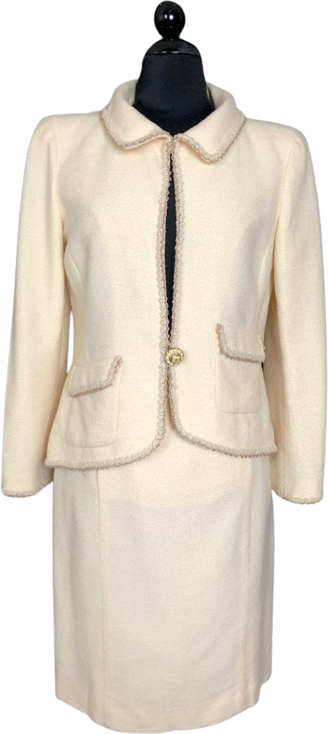 Vintage Chanel 90s 00s Ivory Wool Boucle Knit Tweed Jacket and