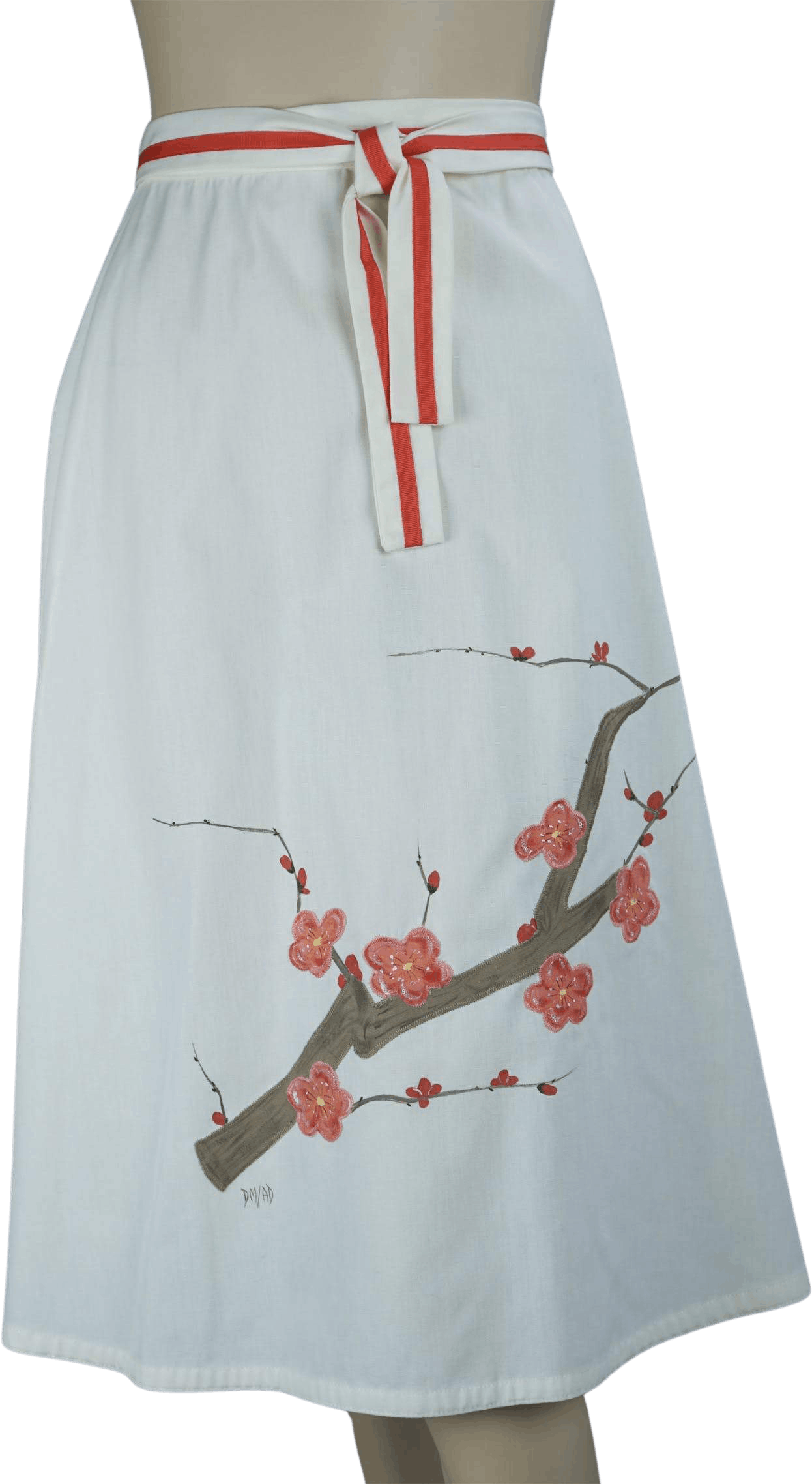 Vintage White Dogwood Flower Wrap Skirt by DM/AD Richmond Shop THRILLING